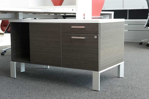 Desking System 3 Person - Bridges - Image 7