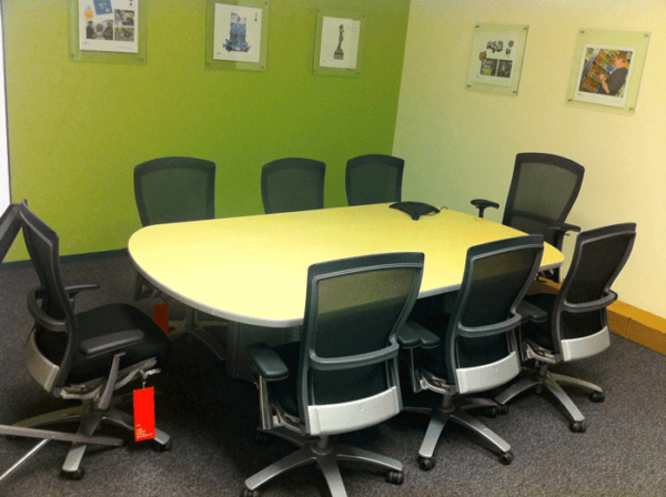 Conference Chair - Knoll Life , Black Mesh - Image 2
